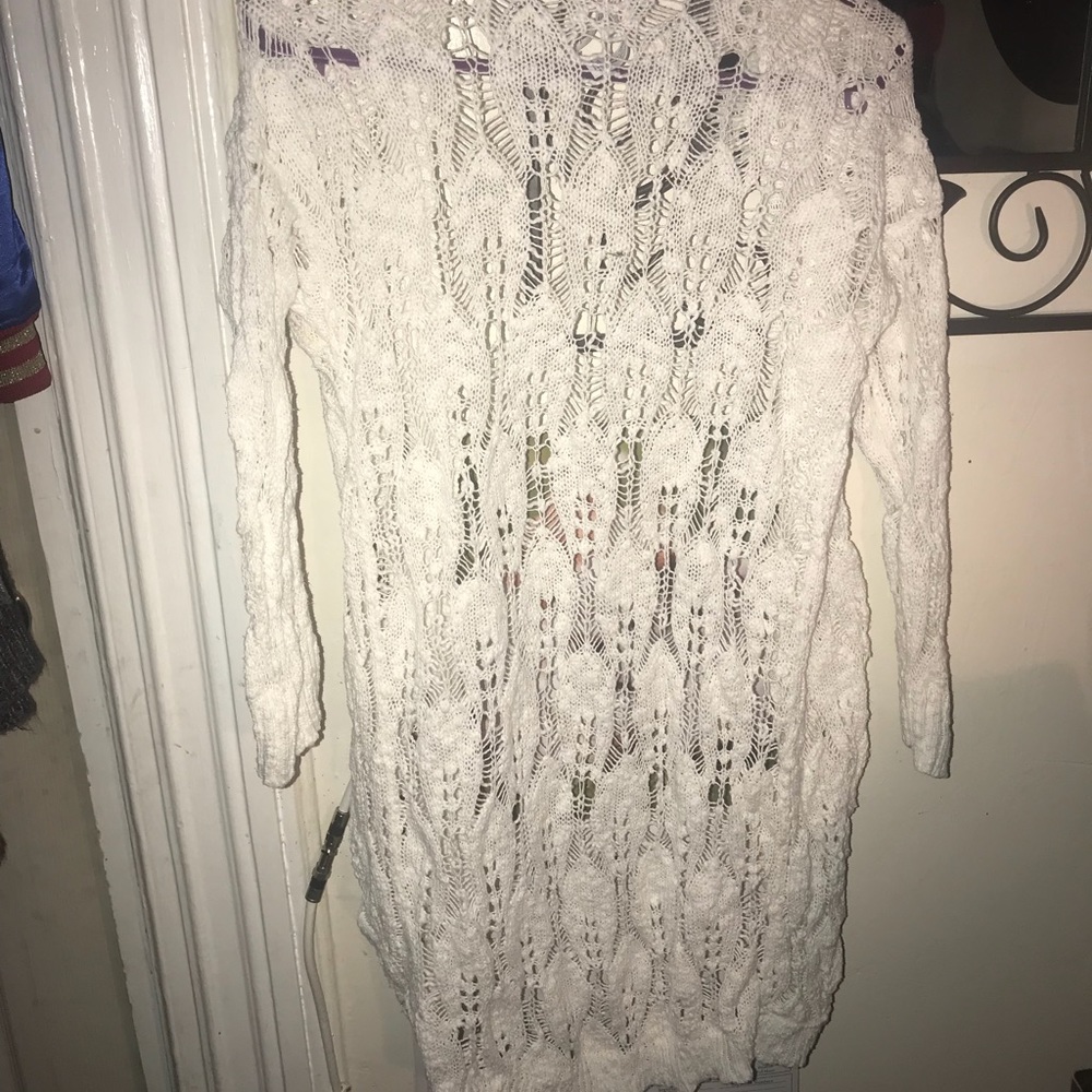 Spring sweater - Picture 2 of 2